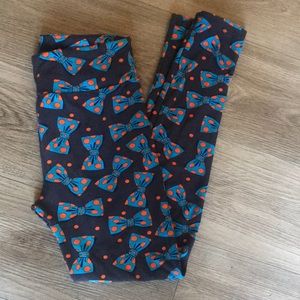 LulaRoe Bow Print Leggings szO/S